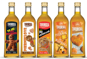 WÓDKA TORUŃSKA PIERNIKOWA WESOŁA  ETYKIETA  0,5L / 32% (RODZAJ ETYKIETY WYSYŁANY LOSOWO)