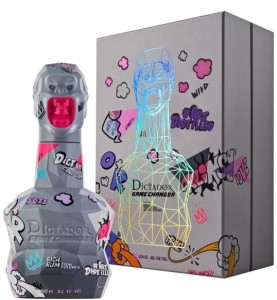 Rum Dictador Game Changer Grey & Pink w pudełku 0,7L / 40%