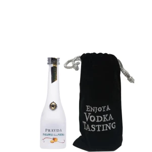 Wódka Pravda Pineapple mini z woreczkiem 0,05L / 37,5%
