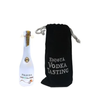 Wódka Pravda CocoPine mini z woreczkiem 0,05L / 37,5%