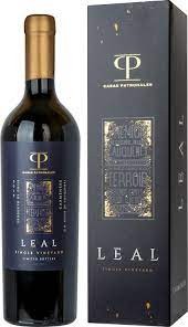 Casas Patronales Leal Carmenere single vineyard