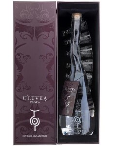 Wódka U'luvka Magnum gift set + 6 kieliszków 1,75L / 40%