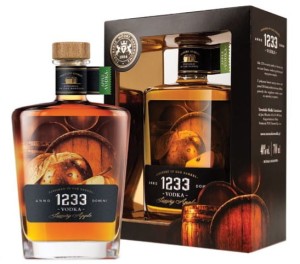 Wódka 1233 Apple Finished In Oak Barrel w kartoniku 0,7L / 40%