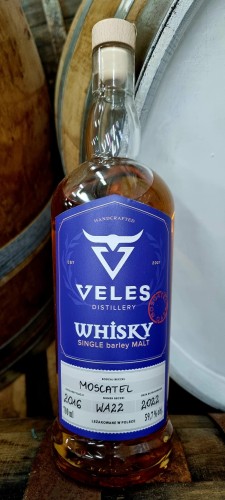 WHISKEY VELES MOSCATEL CASK SINGLE MALT 0,7L 59,7%.jpg