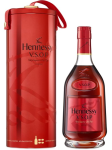 KONIAK HENNESSY VSOP HOLIDAYS 2022 + PODKŁADKI 0,7L / 40%
