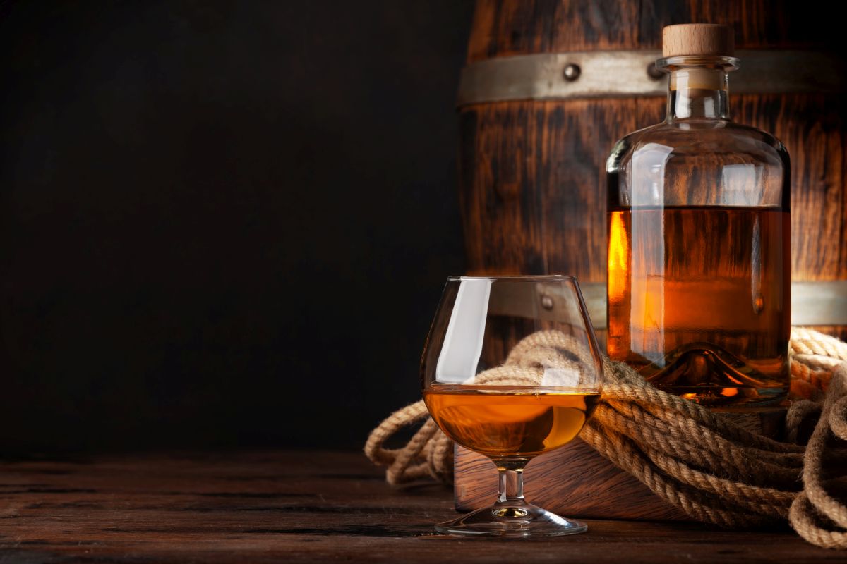 Rum dla początkujących – jak wybrać pierwszy rum do picia i na prezent