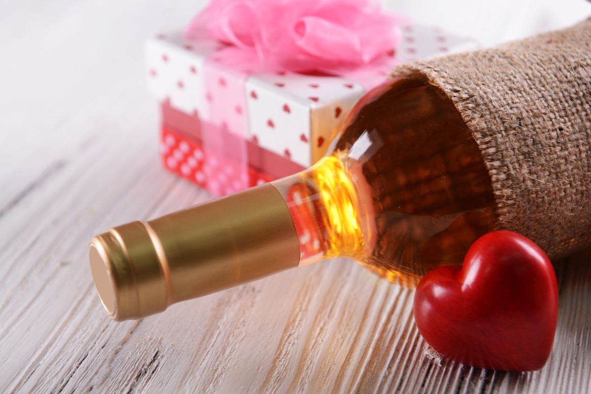 Alkohol na prezent – jak wybrać bez znajomości gustu